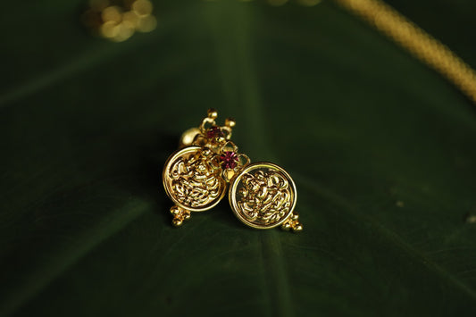 Lekshmi Coin Stud